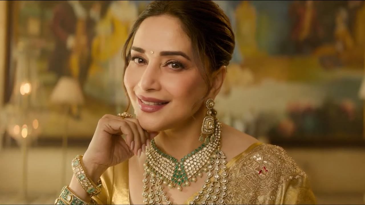 PNG Jewellers starring Madhuri Dixit
